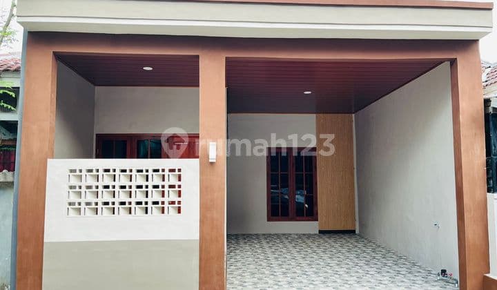 Rumah 1 Lantai di Bekasi 4 Menit ke Terminal SHM Hadap Utara J39883