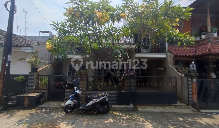 Rumah LT 112 Strategis Dekat Gerbang Tol Cisalak 4 Siap Huni J33842