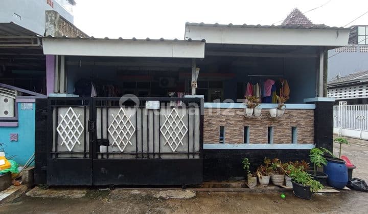 Rumah SHM Bebas Banjir dekat Gerbang Tol Bekasi Timur 2 Dibantu KPR J-33384
