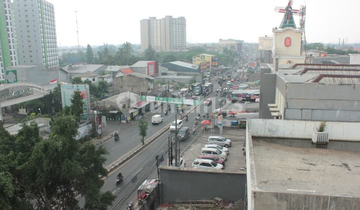 Ruko 4,5 Lantai Di Pinggir Jalan Raya, Strategis, Area Komersil