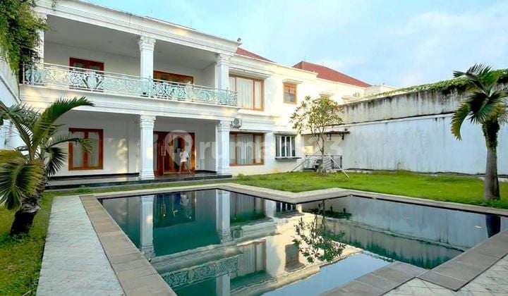 Rumah Mewah Di Sewakan Di Kemang Jeruk Purut siap Huni