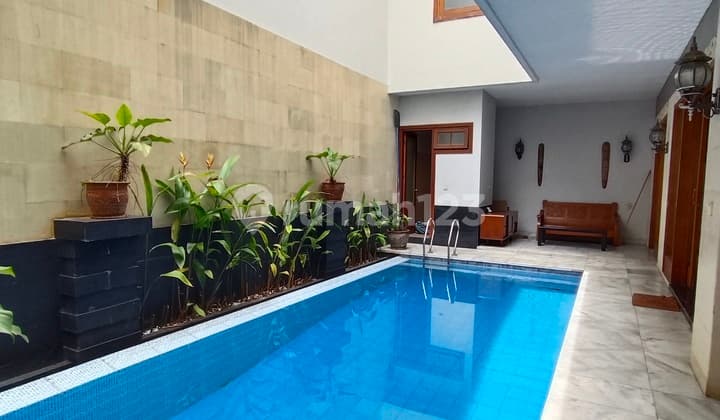 Disewakan Rumah Bagus Siap Huni Strategis