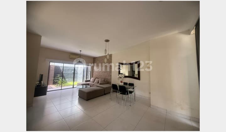 Jual Cepat! Rumah Mewah Cluster Alamanda Jakarta Garden City - Siap Huni & Lokasi Strategis! (015)