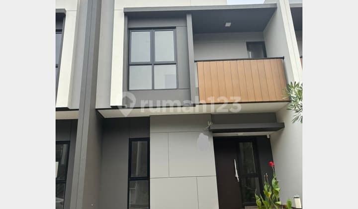 Sewa Murah Rumah Premium Minimalis Di Cluster Regia Summarecon Crown Gading 015