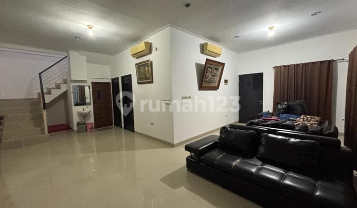 Sewa Rumah Mewah Full Furnished Cluster Alamanda Jgc - Luas & Siap Huni! 015