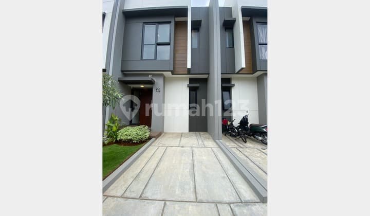 Sewa Cepat Rumah Murah 2 Lantai - Cluster Regia, Summarecon Crown Gading, Harapan Indah, Bekasi 018