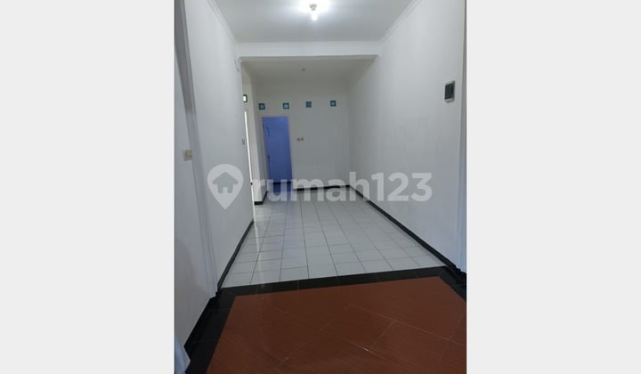 Jual Rugi! Rumah di Dukuh Zamrud Bekasi - Harga di Bawah Pasar, Siap Huni! (015 Co 030)