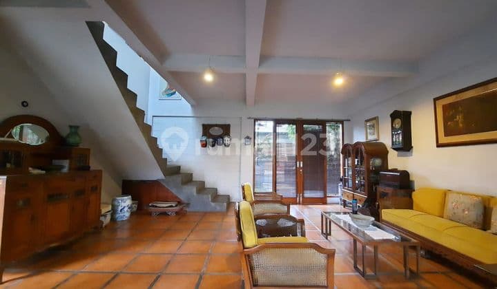 Affordable Serene House in Cigadung Dago