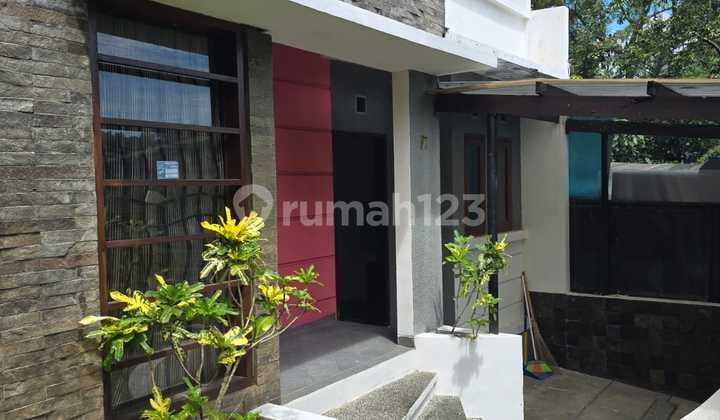 Rumah Asri Dago Dekat Kampus Itb