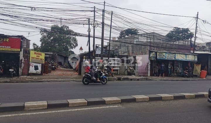 TANAH DENGAN MUKA LEBAR DI JALAN RAYA BOGOR COCOK UNTUK USAHA