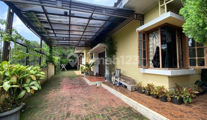 RUMAH ASRI 1 LANTAI DENGAN TANAH LUAS DI JATISARI