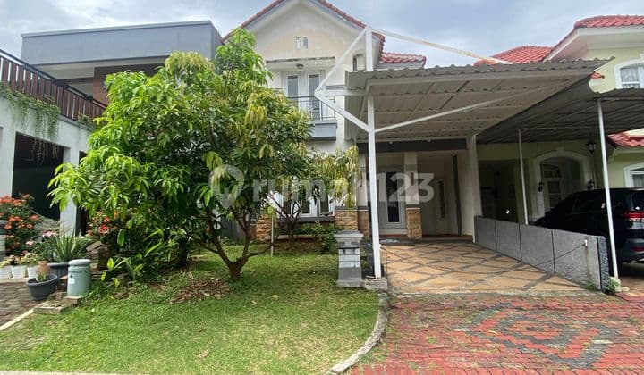 RUMAH ASRI, 2 LANTAI DI CLUSTER FAVORIT KOTA WISATA CIBUBUR