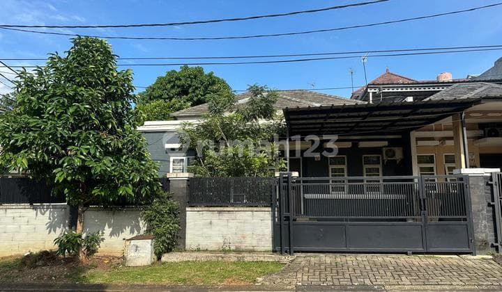 RUMAH MINIMALIS POSISI HOEK DI BOULEVARD CIBUBUR COUNTRY