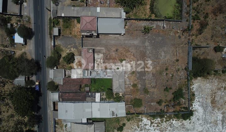 Zero Warehouse on Provincial Highway in Gresik Near Cerme Toll Road