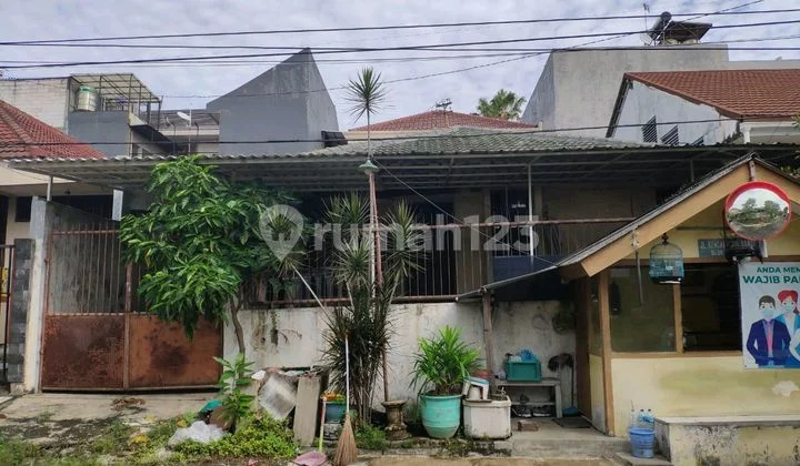 Rumah Hitung Tanah Mayjend Sungkono Dekat Ciputra World Rumah Hitung Tanah Mayjend Sungkono Dekat Ciputra World
