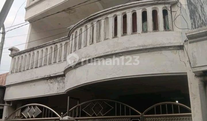 Rumah 2 Lantai Strategis Dekat Pakuwon Mall Surabaya