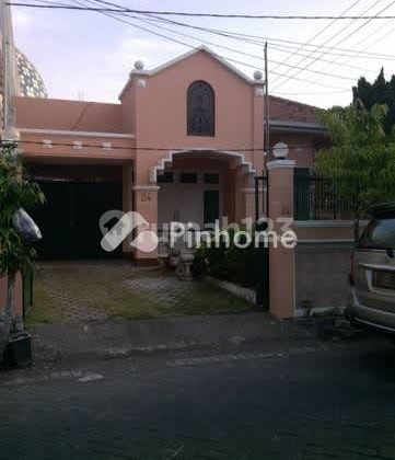 Rumah Classic Strategis Di Area Dukuh Pakis