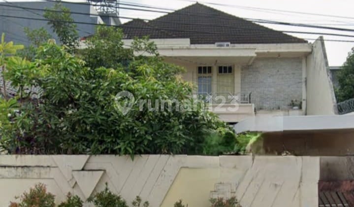 Dijual Rumah Mewah Tengah Kota Jl Dr Soetomo Makassar (Ls)