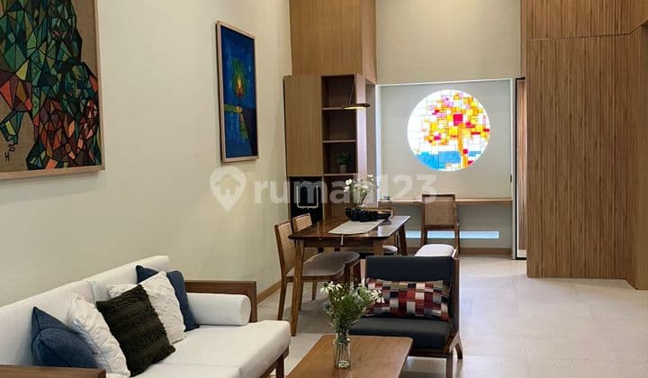 Dijual Rumah Baru Full Renov di Kota Baru Parahyangan