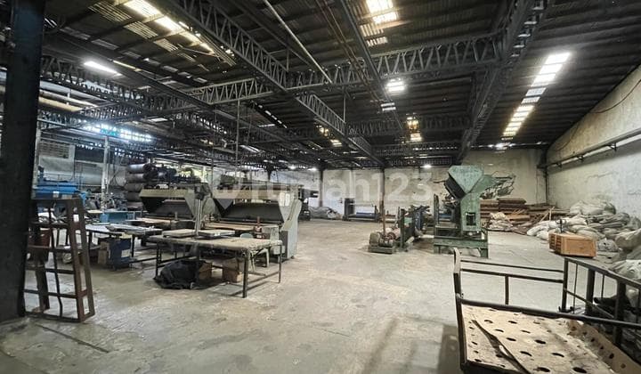 For Sale: Denim Fabric Factory in Cibaligo, South Cimahi