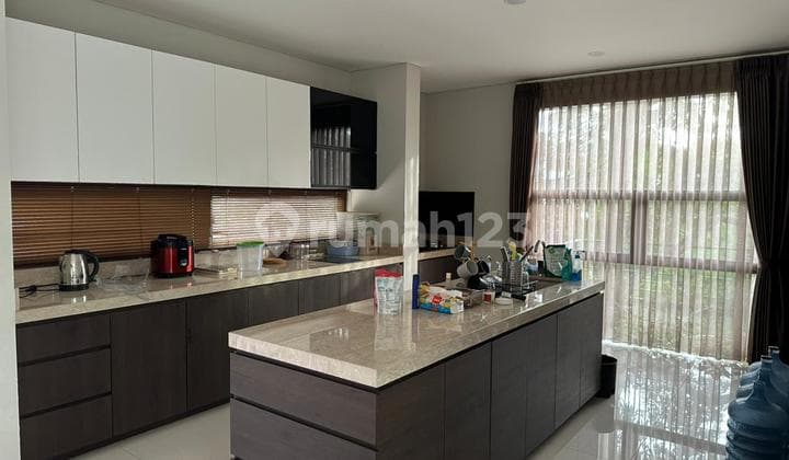 Dijual Rumah Mewah Eksklisif di Kawasan Setiabudi Bandung