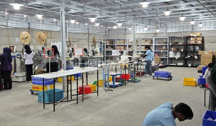 For Sale Strategic Clean Warehouse in Rancaekek Bandung