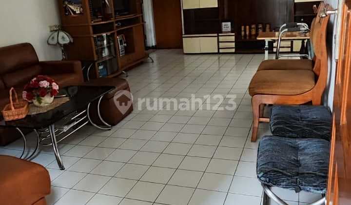 Dijual Rumah Semi Furnished Terawat di Dian Permai Bandung