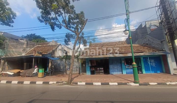 Land and Building for Sale on Jl Gandawijaya, Central Cimahi