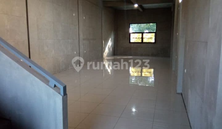 For Rent: Ready-to-Use Shop House in Pungkur Bandung, Strategic Location