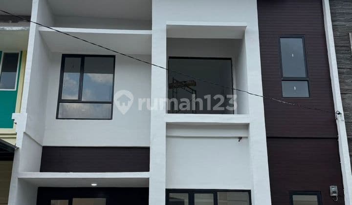 Rumah Mewah Super Nyaman Daerah Medan Johor