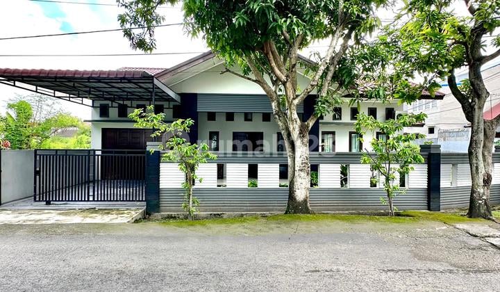 Rumah Mewah Luas Siap Huni Daerah Pondok Surya Medan