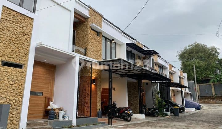 Rumah Siap Huni 2,5Lt Lokasi Sangat Strategis Dekat Margonda
