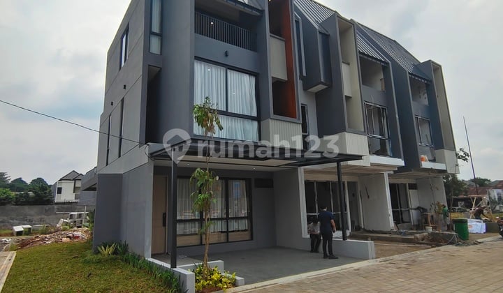 Pre Launching Rumah 3 Lantai Pondok Labu Cilandak