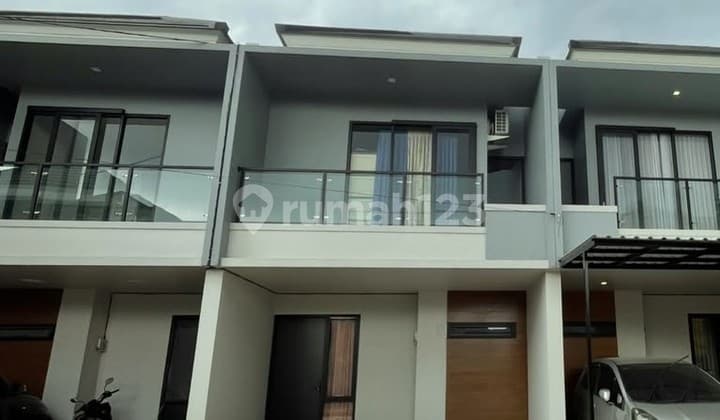 Rumah 2 Lantai di Jatiasih Bekasi