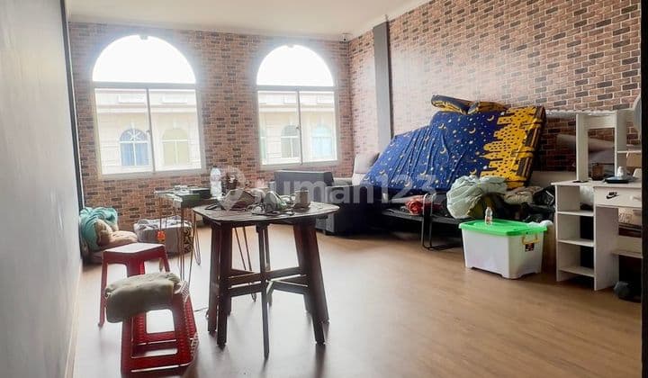 Di Jual Cepat Ruko Green Lake City 4.5 Lantai Semi Furnis Siap Huni