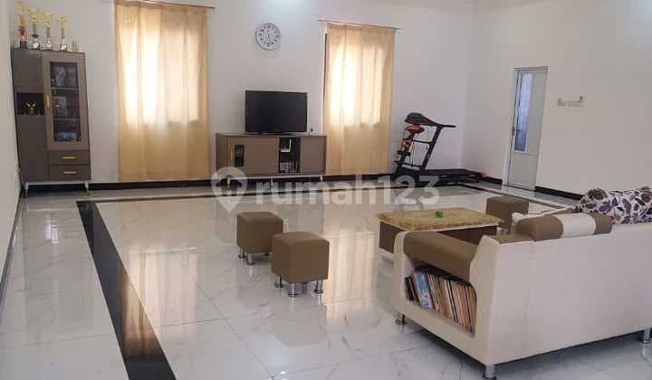 Di Jual Rumah Modern 3 Lantai Puri Gardena Siap Huni