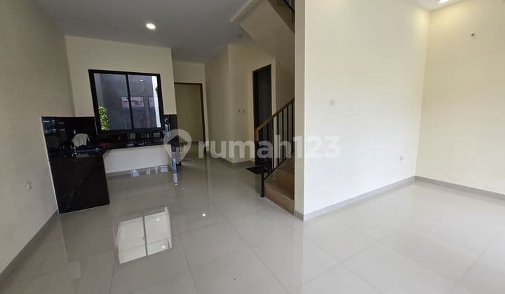 For Quick Sale: 6x16 House in Flamboyan Cluster, Alam Sutra