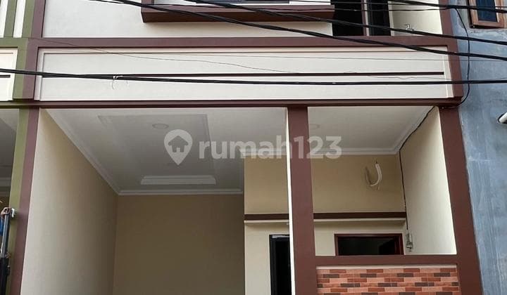 Di Jual Rumah Baru Cipondoh Makmur Siap Huni