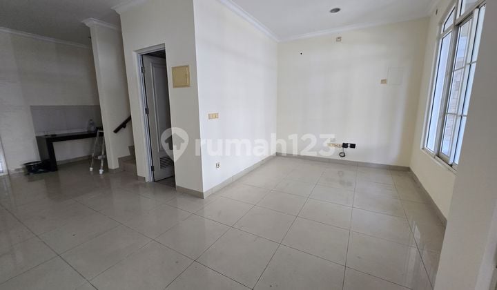 Di Jual Rumah 6x15 Green Lake City Siap Huni