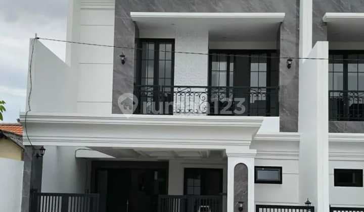 Row Jalan 4 Mobil‼️ Rumah Cantik Araya 2 Surabaya