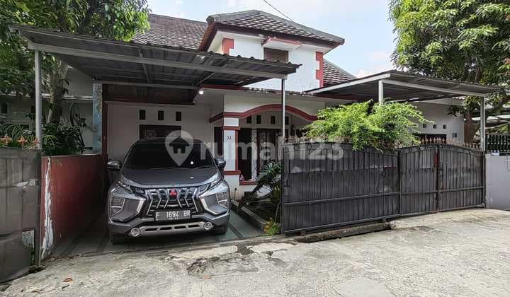 Dijual Rumah di Tanah Baru Bogor Utara 2 Lantai 4 Bedroom Furnish