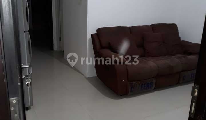 Dijual 1 Bedroom Apartemen Cosmo Mansion Harga Murah
