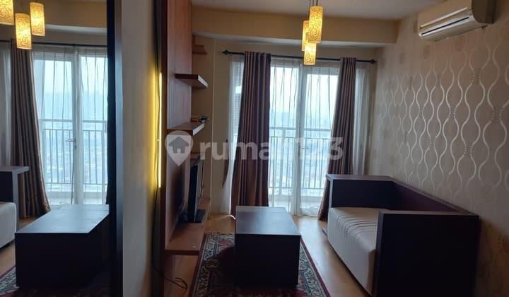 Dijual 2 Bedroom Furnish Apartemen Cosmo Mansion Lokasi Strategis