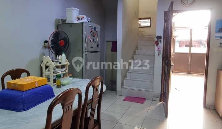 For Sale 2-Story House in South Kedoya, West Jakarta, SHM Furnished