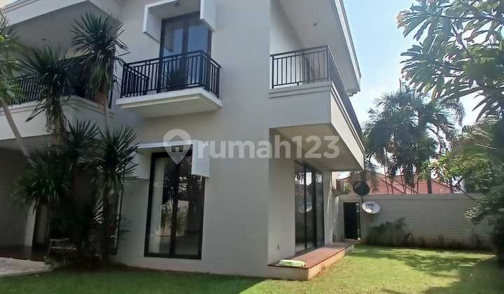 Jual Rumah di Gandaria Selatan 2 Lantai Lokasi Premium