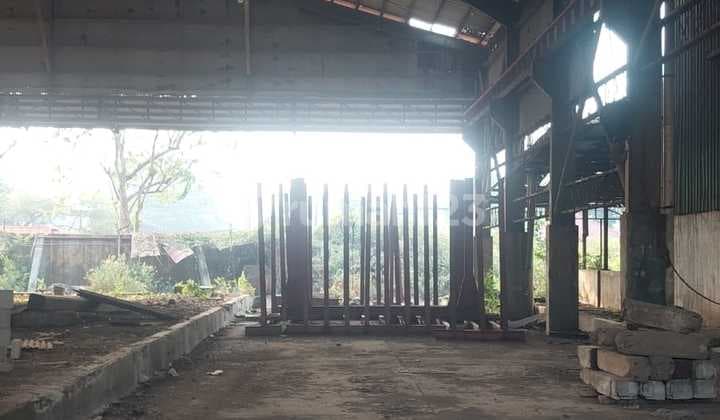 For Sale Spacious Warehouse in Kapuk Muara North Jakarta Cheap Price