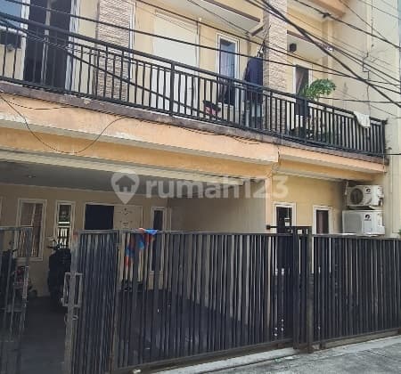 Kost Dekat Mall Kelapa Gading