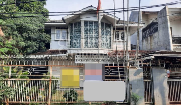 Rumah Hitung Tanah di Kayu Putih Row Jalan Luas