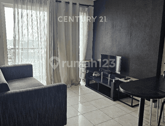 MOI MID-FLOOR APARTMENT Kelapa Gading