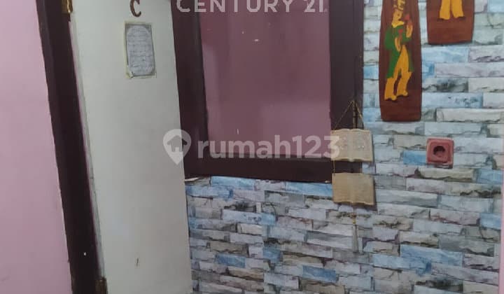 Rumah di Kelapa Gading. bisa Buat Usaha dan Rumah Tua Tapi Terawa